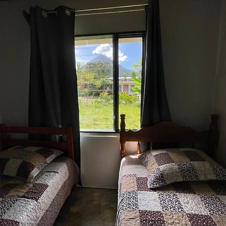 Large & Confortable Family House La Fortuna ภายนอก รูปภาพ