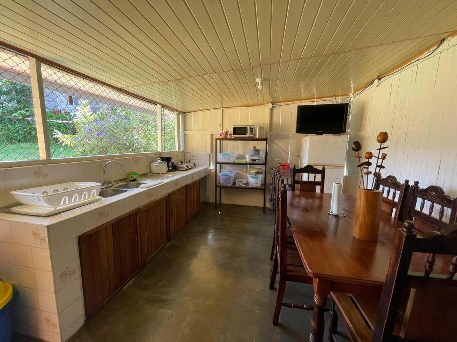 Large & Confortable Family House La Fortuna ภายนอก รูปภาพ