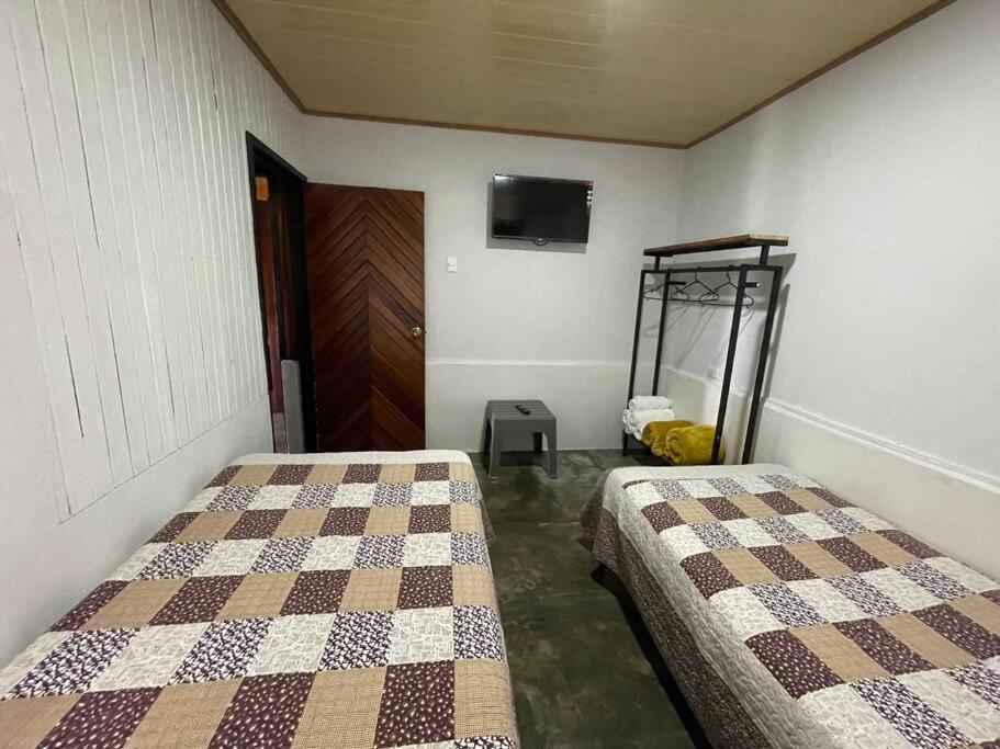 Large & Confortable Family House La Fortuna ภายนอก รูปภาพ